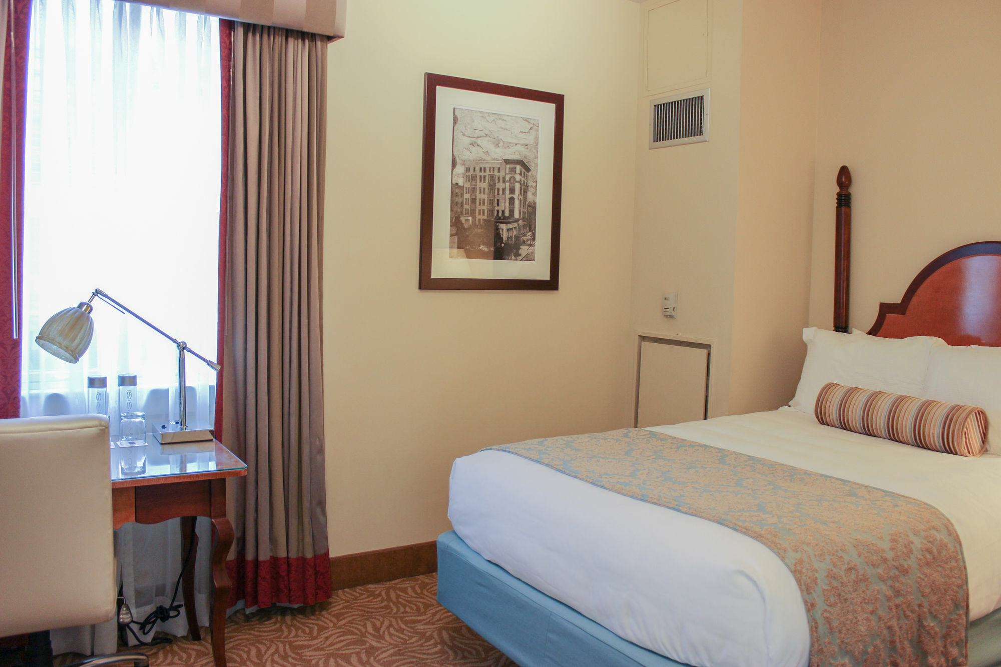 Hotel Провиденс Экстерьер фото