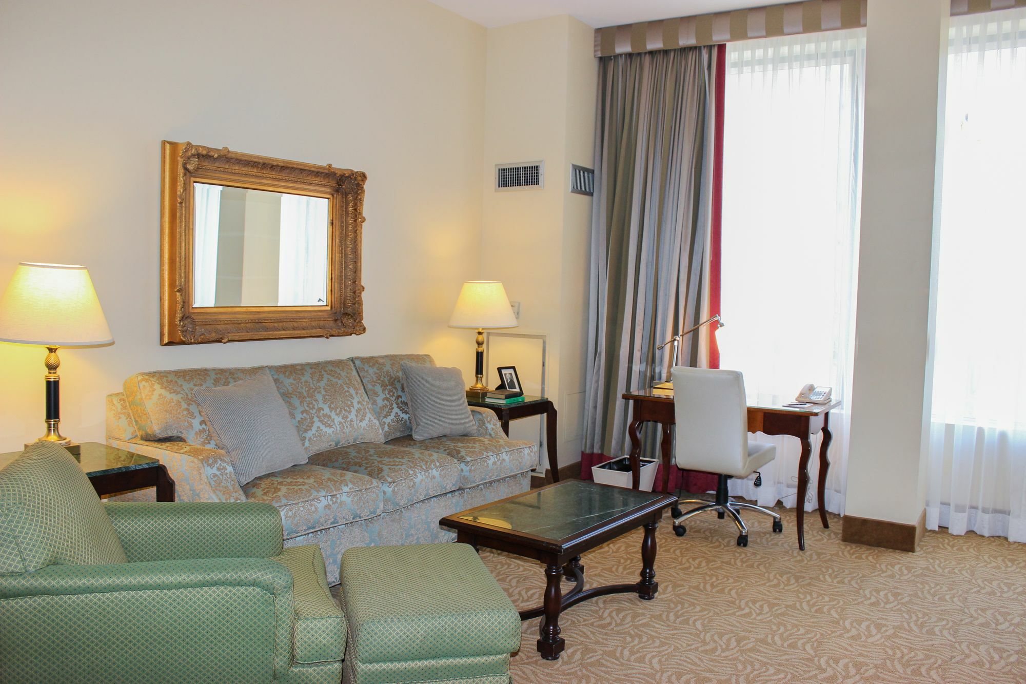 Hotel Провиденс Экстерьер фото